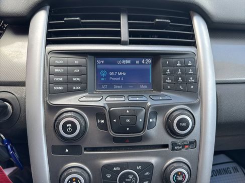 Used 2014 Ford Edge SEL w/ Equipment Group 204A AWD/4WD image 22