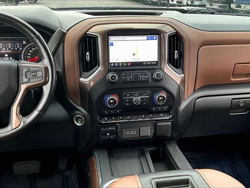 Used 2020 Chevrolet Silverado 3500 High Country w/ Z71 Off-Road Package image 6
