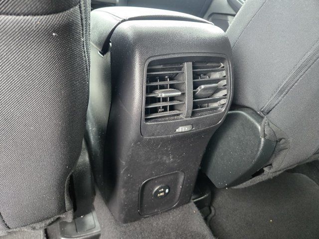 Used 2022 Ford Escape SE w/ SE Sport Appearance Package AWD/4WD image 27
