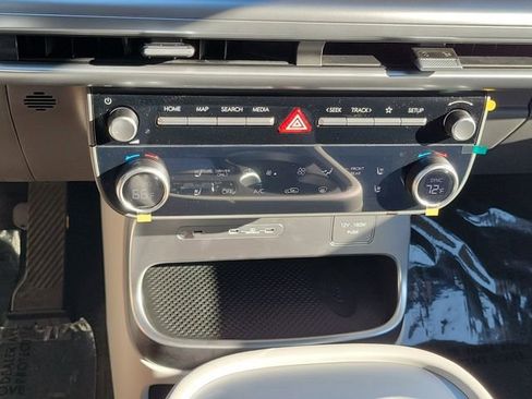 New 2026 Hyundai Ioniq 9 SEL image 10