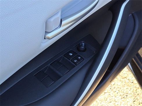 Used 2023 Toyota Corolla SE image 20