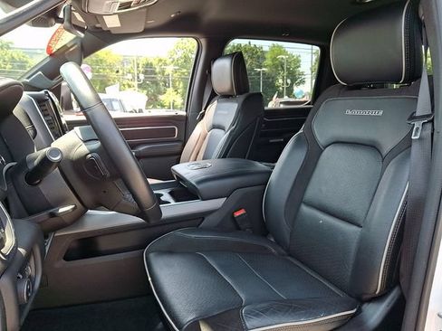 Used 2023 RAM 1500 Laramie AWD/4WD image 13