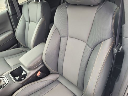 Used 2024 Subaru Outback Wilderness image 13