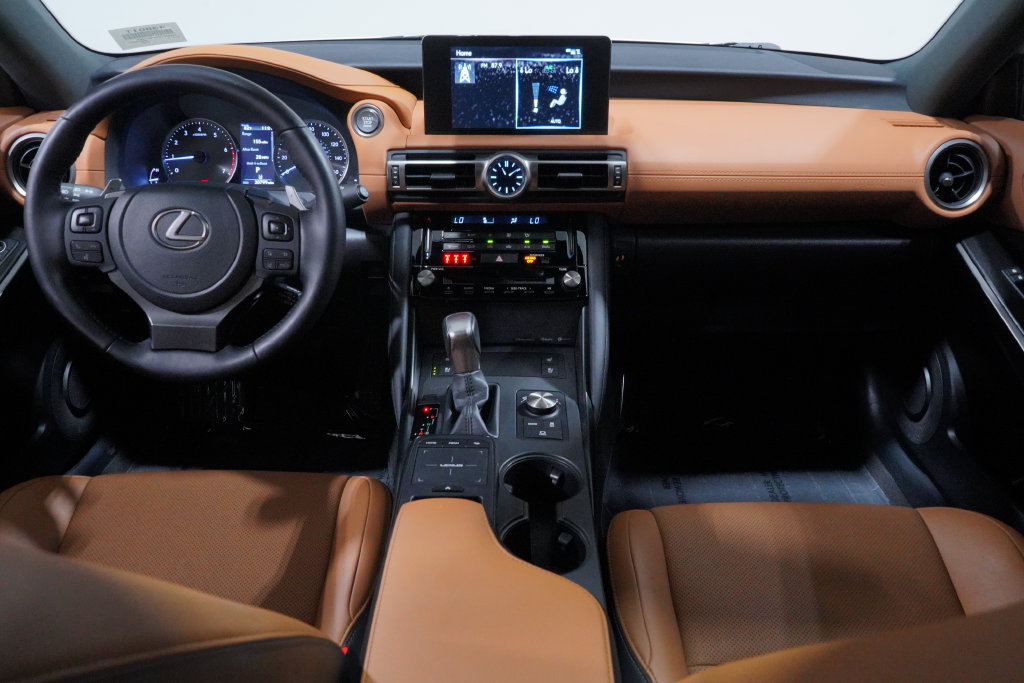 Used 2022 Lexus IS 300 w/ Premium Package RWD image 16