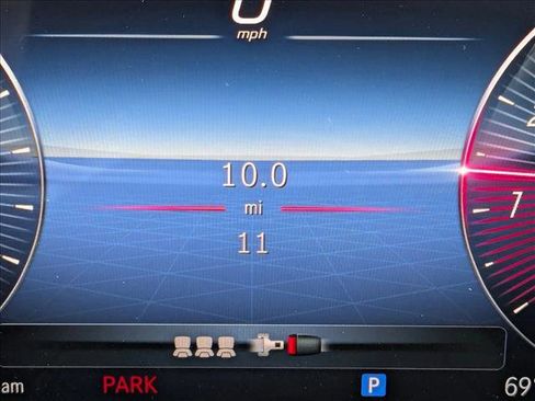 New 2025 Mercedes-Benz GLA 250 image 11