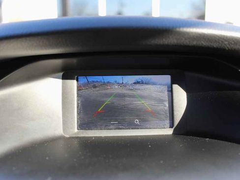 Used 2018 Ford Focus SE image 20