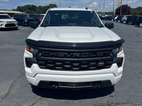 Used 2024 Chevrolet Silverado 1500 Custom AWD/4WD image 3