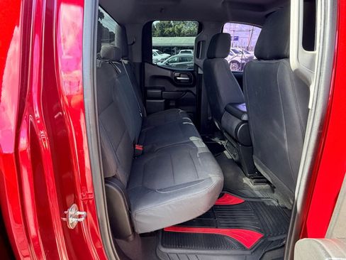 Used 2019 Chevrolet Silverado 1500 Custom w/ Custom Value Package RWD image 19