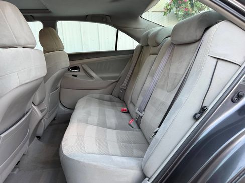 Used 2007 Toyota Camry LE image 18