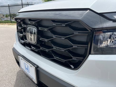 Certified 2023 Honda Passport Elite image 16