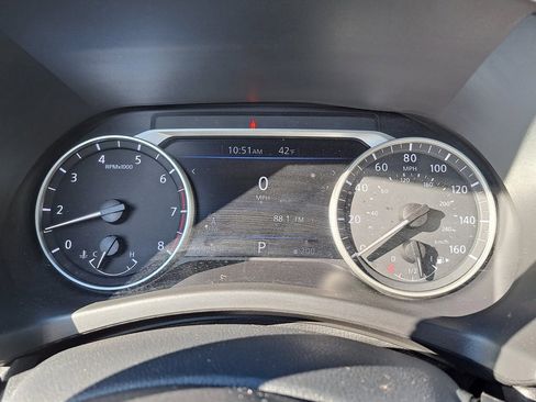 Used 2022 Nissan Sentra SV image 9