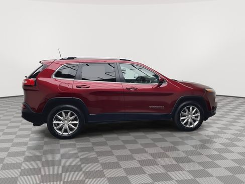 Used 2018 Jeep Cherokee Limited AWD/4WD image 38