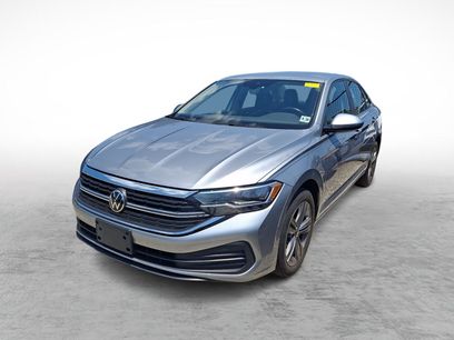 Used 2023 Volkswagen Jetta SE