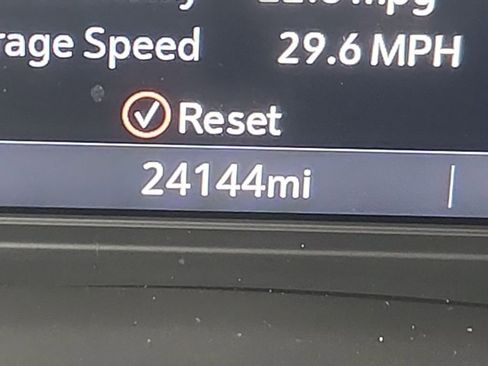 Used 2023 Buick Enclave Essence w/ Experience Buick Package image 10