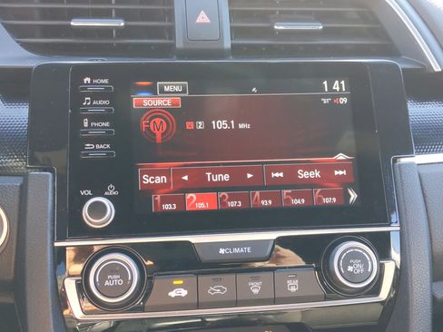 Used 2019 Honda Civic Sport image 21