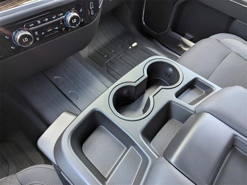 New 2026 GMC Sierra 1500 Elevation image 10