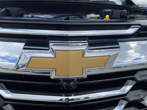 Used 2025 Chevrolet Equinox LT w/ Convenience Package II image 30