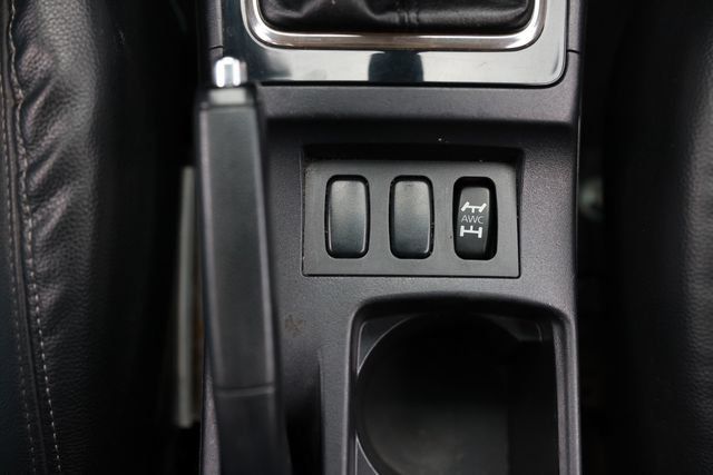 Used 2015 Mitsubishi Lancer Evolution GSR AWD/4WD image 40