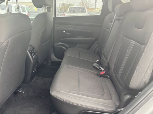 Used 2025 Hyundai Tucson SEL AWD/4WD image 24