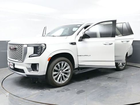 Used 2021 GMC Yukon Denali w/ Denali Premium Package AWD/4WD image 63