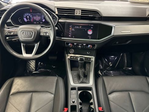 Used 2021 Audi Q3 2.0T Premium w/ Convenience Package AWD/4WD image 15