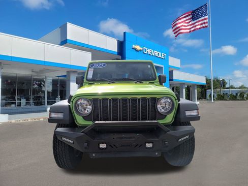 Used 2025 Jeep Wrangler Sport S image 2