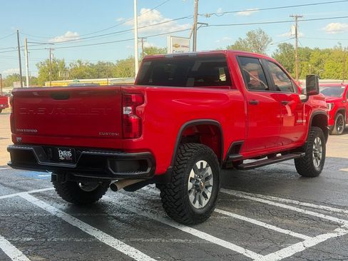 Used 2025 Chevrolet Silverado 2500 Custom w/ Custom Convenience Package AWD/4WD image 7