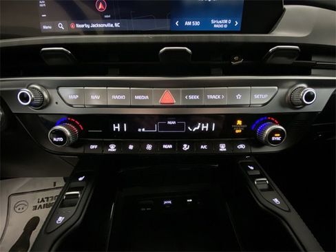 Used 2024 Kia Telluride EX w/ EX Captain's Chair Package image 19