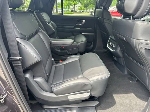 New 2026 Ford Expedition Max Platinum w/ Stealth Appearance Package AWD/4WD image 15