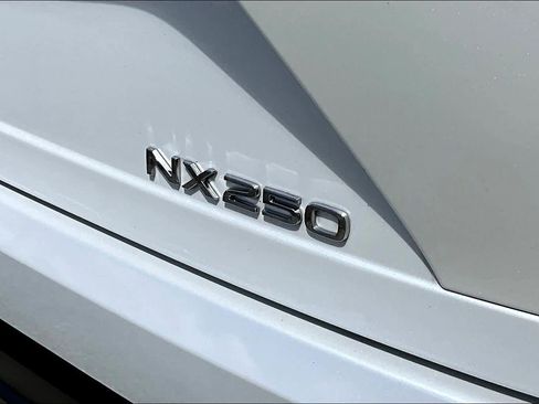 Used 2024 Lexus NX 250 FWD w/ Towing Package (2000 Lbs) image 10