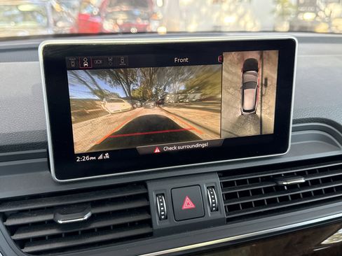 Used 2019 Audi Q5 Prestige image 29