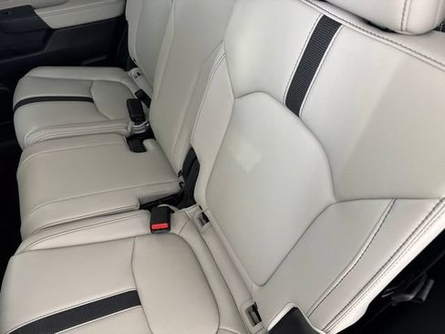 Used 2026 Honda Pilot EX-L image 30