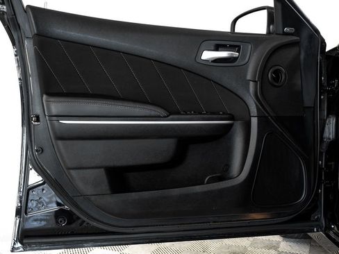 Used 2023 Dodge Charger SXT RWD image 43
