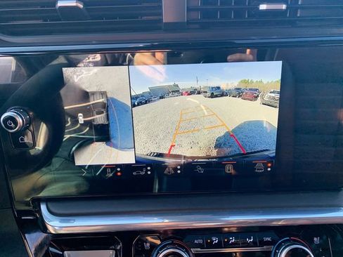 Certified 2024 GMC Sierra 2500 Denali Ultimate image 27