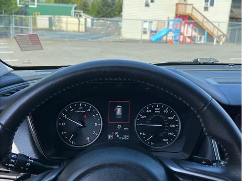 Used 2024 Subaru Outback Premium image 8