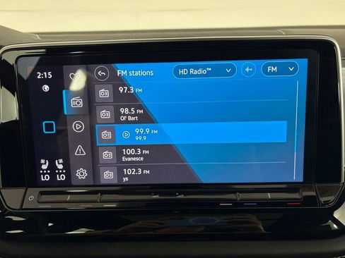 Used 2024 Volkswagen Atlas Cross Sport SE image 23