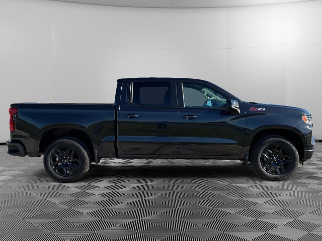 Used 2024 Chevrolet Silverado 1500 RST w/ Convenience Package II AWD/4WD image 6
