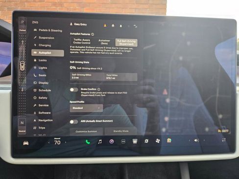 Used 2023 Tesla Model X image 48