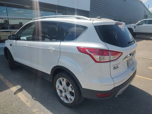 Used 2016 Ford Escape Titanium AWD/4WD image 5