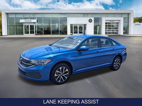 Certified 2024 Volkswagen Jetta S FWD image 3
