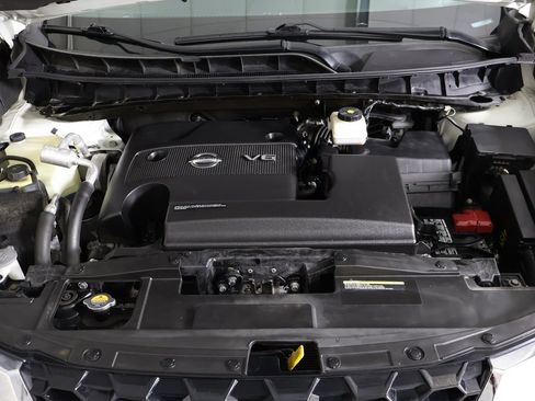 Used 2020 Nissan Murano S w/ Technology Package image 17