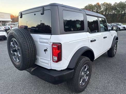 Used 2025 Ford Bronco Big Bend image 7