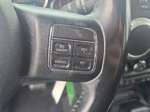 Used 2015 Jeep Wrangler Unlimited Sahara w/ Dual Top Group image 20