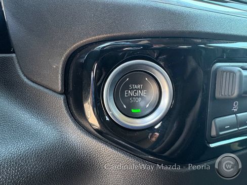 Used 2025 Chevrolet Silverado 1500 RST AWD/4WD image 31