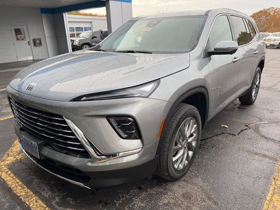 New 2026 Buick Enclave Preferred w/ Power Package