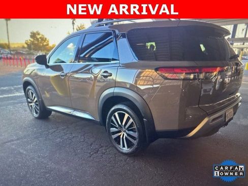 Certified 2024 Nissan Pathfinder Platinum w/ Cargo Package image 8