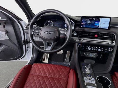 Certified 2025 Genesis G70 3.3T Advanced w/ Sport Prestige Package image 25