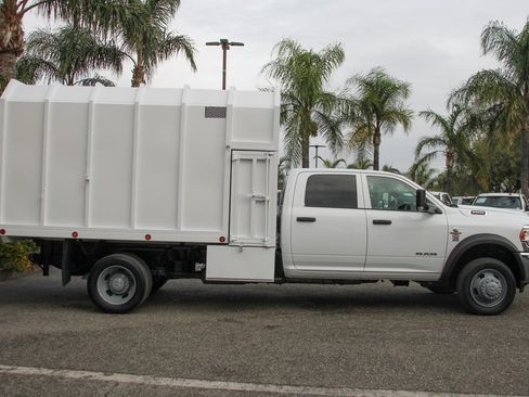 Used 2022 RAM 5500 Tradesman w/ Chrome Appearance Group image 14