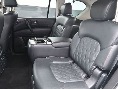 Used 2022 Nissan Armada Platinum w/ Captain's Chairs Package RWD image 14