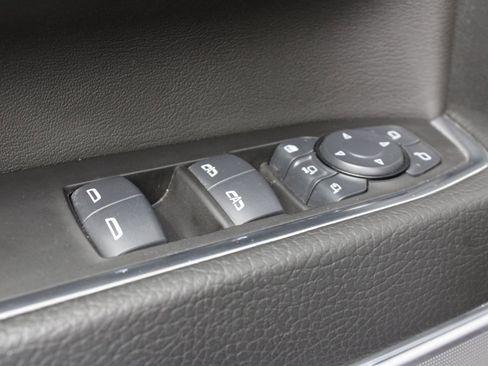 Used 2025 GMC Sierra 2500 Denali image 77